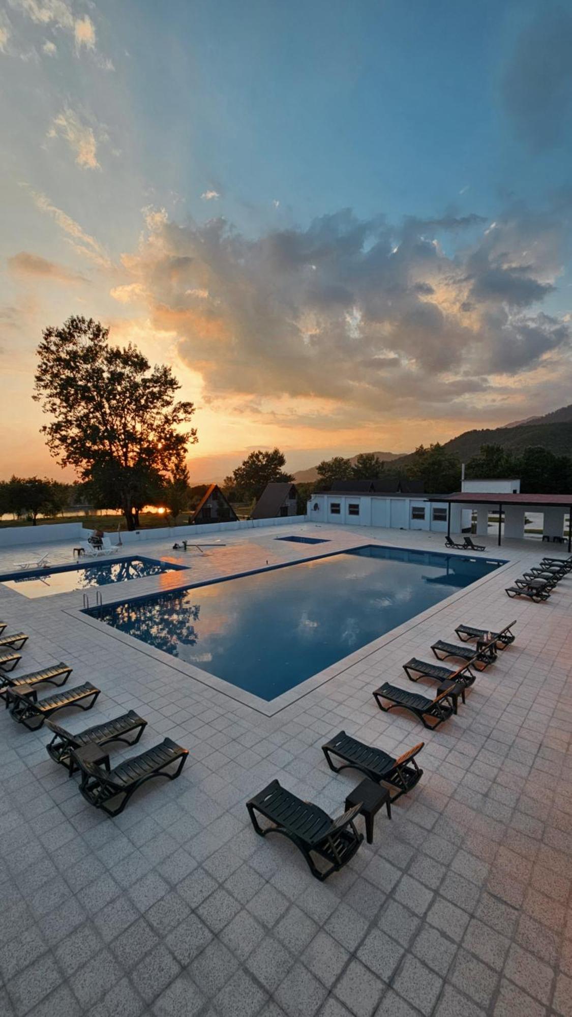 Castle Resort Spa Hotel Ismayilli Ngoại thất bức ảnh